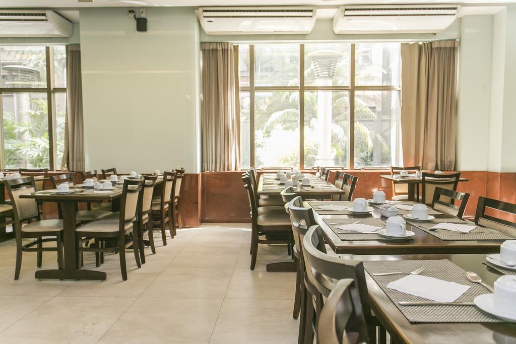 فندق أتلانتيكو تاور ريو دي جانيرو المظهر الخارجي الصورة Interior of a restaurant in Bangkok