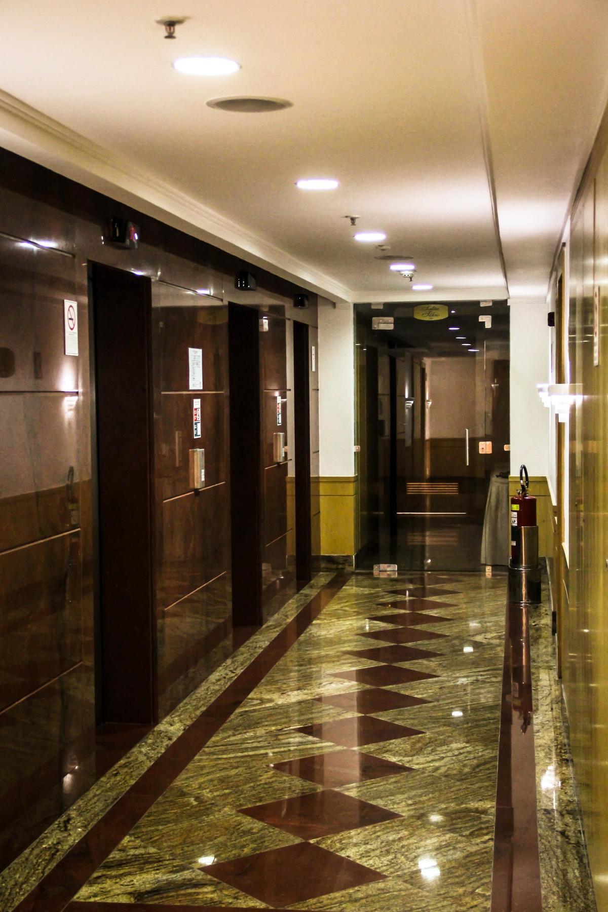 فندق أتلانتيكو تاور ريو دي جانيرو المظهر الخارجي الصورة Elevator lobby