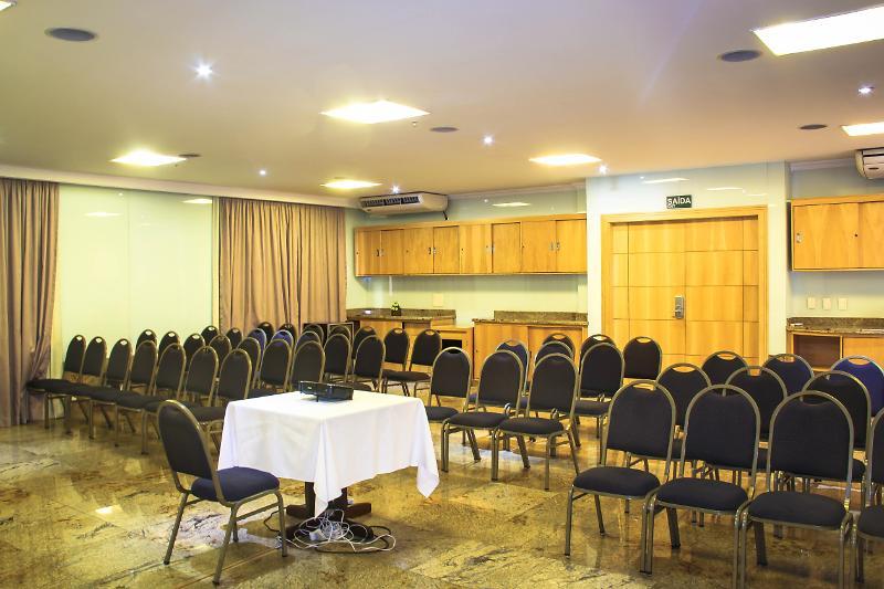 فندق أتلانتيكو تاور ريو دي جانيرو المظهر الخارجي الصورة A meeting room in a hotel