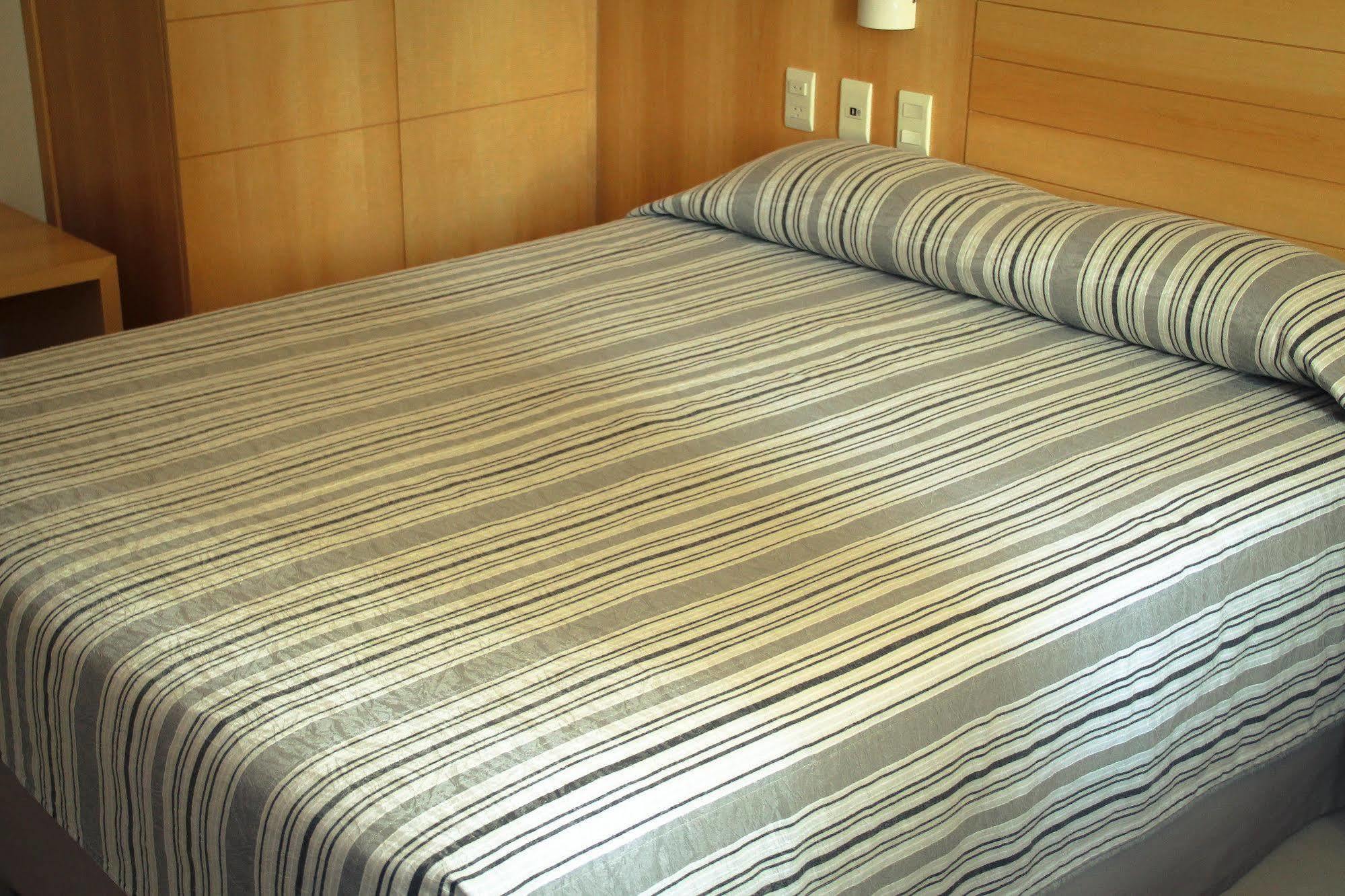 فندق أتلانتيكو تاور ريو دي جانيرو المظهر الخارجي الصورة A double bed